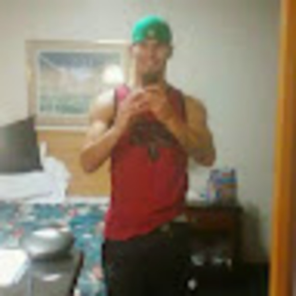 Meet your Posher, Tyler - Picture 1 of 1